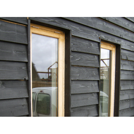 Black Painted Kiln Dried Whitewood Featheredge Cladding