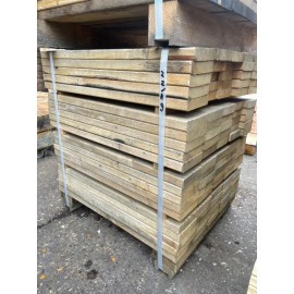 European Oak Decking 600 x 100 x 25 GROOVED (Pallet of 100) - FREE DELIVERY