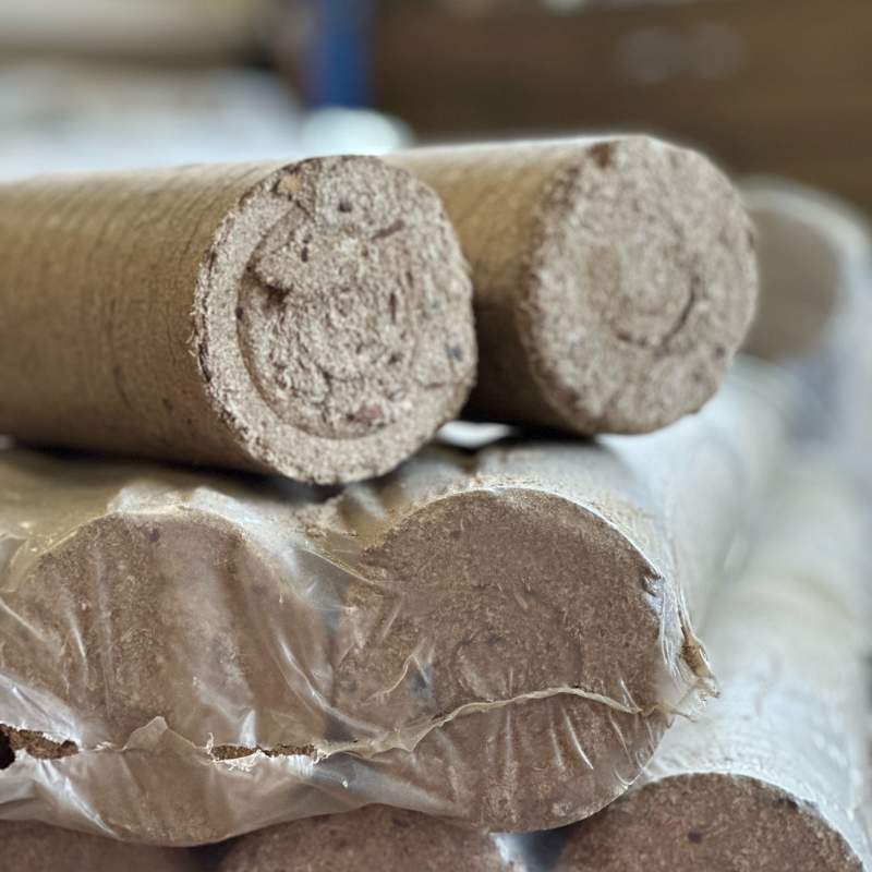 Tonne of BRITEBURN Nestro Softwood Briquettes - FREE DELIVERY