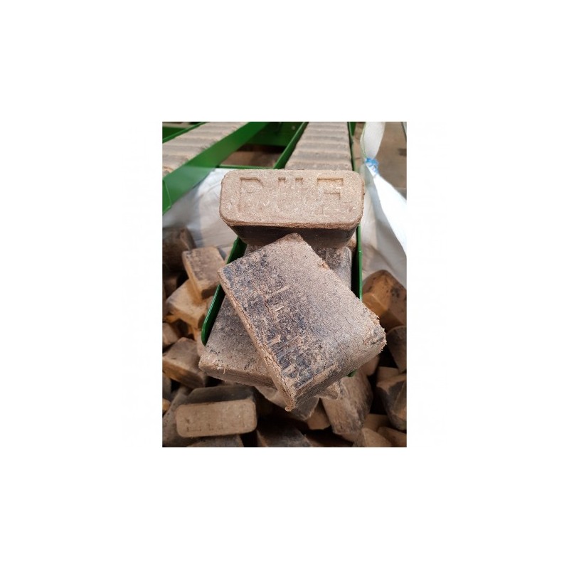 Bulk Bags of Ecofire HotBrix Hardwood Briquettes - FREE DELIVERY