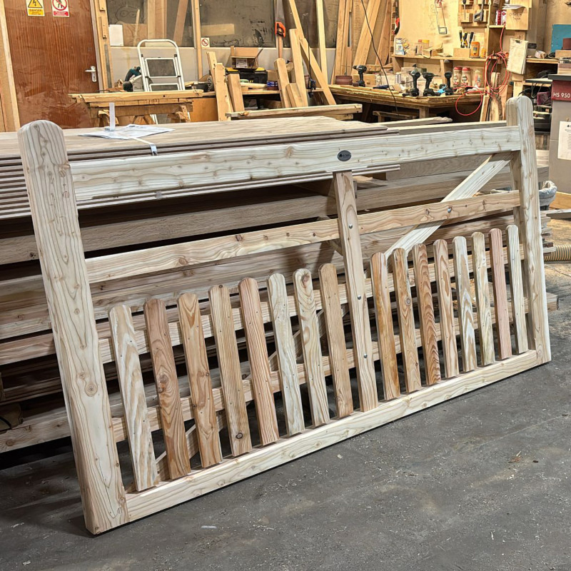 Prestige Untreated British Larch/Douglas Fir Half Paled Field Gate