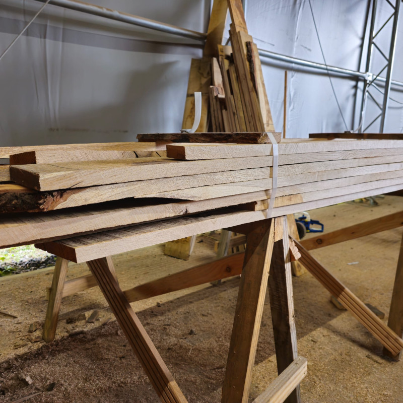 Kiln Dried 27mm European Oak Boards - A/B Grade, 21 Boards (0.1m3) - Pack nr EAB904