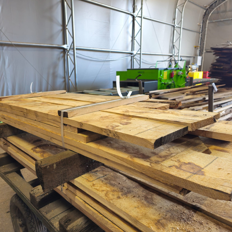 Kiln Dried 27mm European Oak Boards - Pippy Oak Grade, 19 Boards (0.1m3) - Pack nr PPE901
