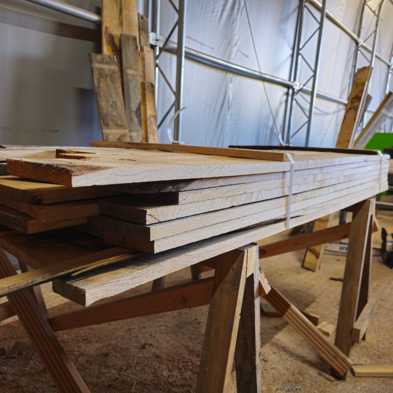 Kiln Dried 22mm European Oak Boards - A/B Grade, 38 Boards (0.16m3) - Pack nr EAB22901