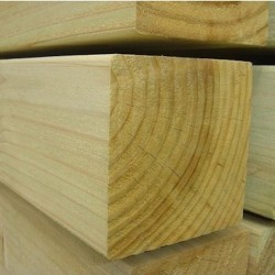 English Larch/Douglas Fir Gate Post English Larch/Douglas Fir Gate Post