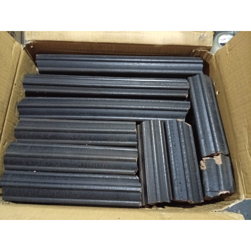 BRITEBURN Hazelnut Shell Pini Kay Briquettes - FREE DELIVERY