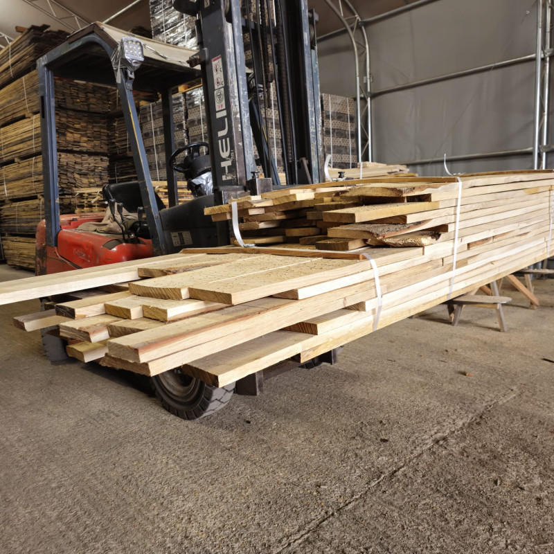 Kiln Dried 27mm European Oak Boards - B/C Grade, 111 Boards (0.47m3) - Pack Ref. SE-EO-BC-27-1029