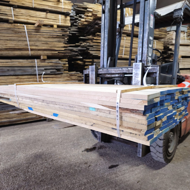 Kiln Dried 25mm American White Oak Boards - A/B Grade, 86 Boards (0.29m3) - Pack nr SE-AW-AB-25-1030