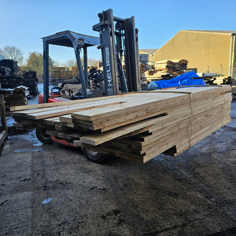 Kiln Dried 28mm English Ash Oak Boards - Prime Grade, 132 Boards (1.103m3) - Pack nr SE-EA-OL-28-1039