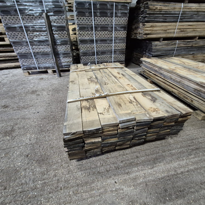 Kiln Dried 22mm European Oak Boards - Rustic Grade, 96 Boards (0.365M3) - Pack Ref. SE-EO-RU-KD-22-1061