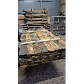 Kiln Dried 22mm European Oak Boards - Rustic Grade, 80 Boards (0.322M3) - Pack Ref. SE-EO-BC-KD-22-1059