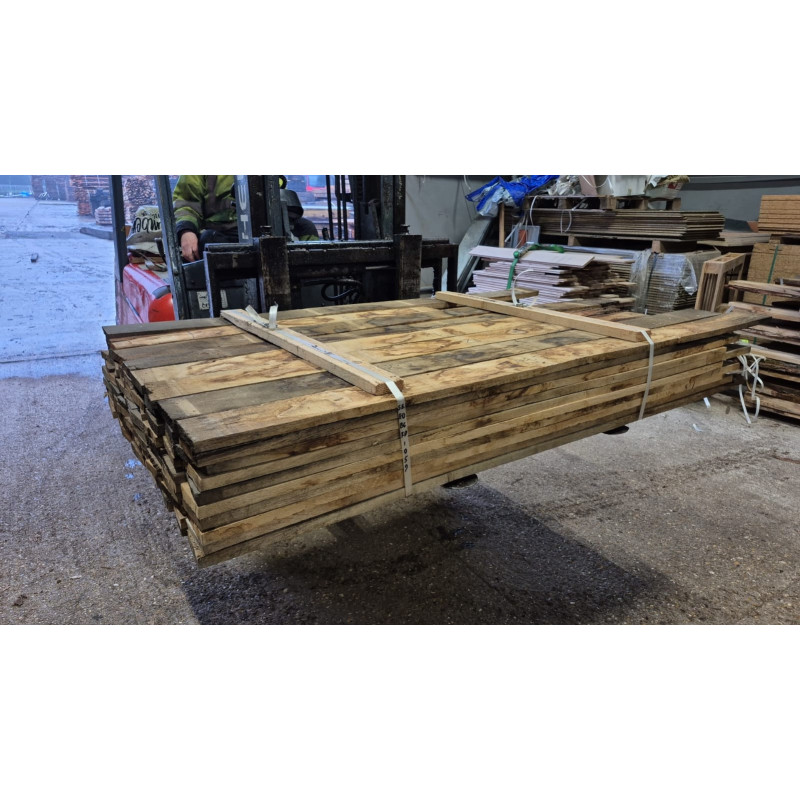 Kiln Dried 22mm European Oak Boards - Rustic Grade, 80 Boards (0.322M3) - Pack Ref. SE-EO-BC-KD-22-1059