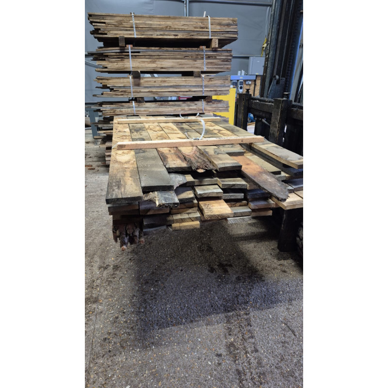 Kiln Dried 22mm European Oak Boards - Rustic Grade, 80 Boards (0.322M3) - Pack Ref. SE-EO-BC-KD-22-1059