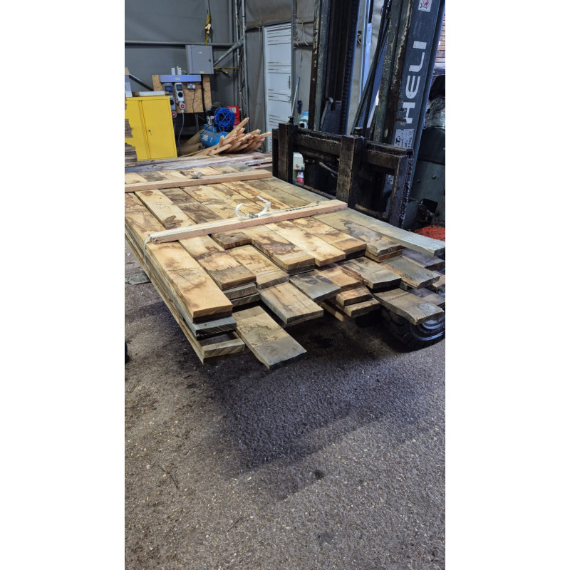 Kiln Dried 22mm European Oak Boards - B/C Grade, 56 Boards (0.232M3) - Pack Ref. SE-EO-BC-KD-22-1054