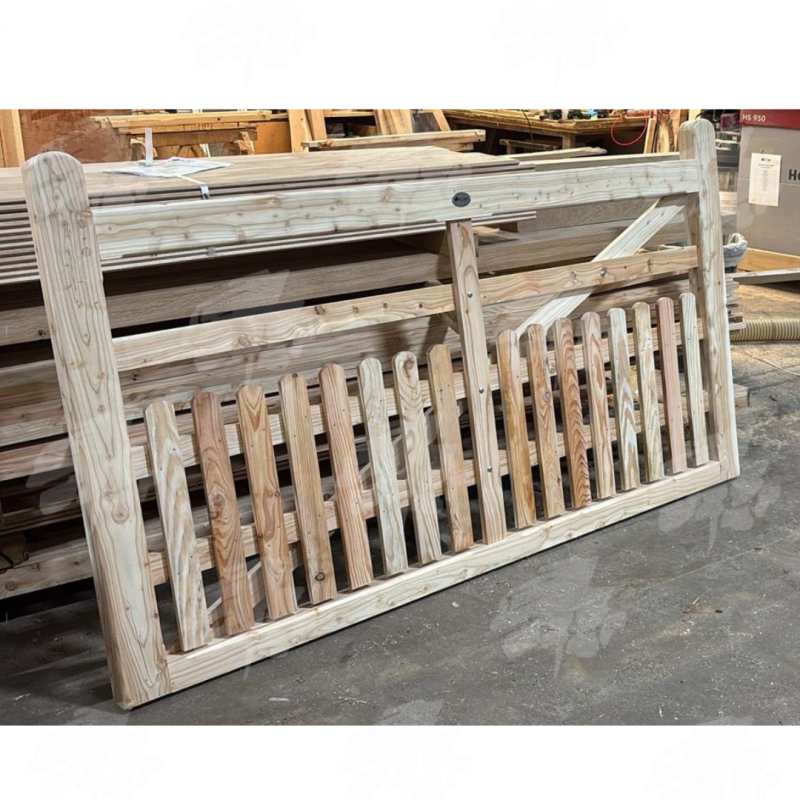 European Oak Half Paled 5 Bar Gate & Pedestrian Combo | Buy Online from the Experts at UK Timber
