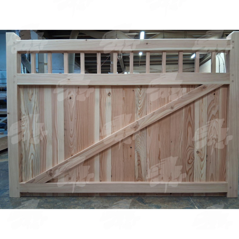 Pair of British Douglas Fir Flat Top Cottage Style Driveway Gates | Buy Online from the Experts at UK Timber
