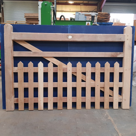 Oak Gates Hand Crafted by UK Timber in the Midlands by Professional Joiners