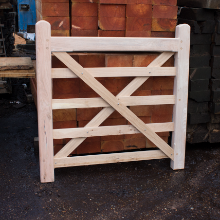 CLEARANCE GATES| Buy Clearance Gates Online from the Experts at UK Timber