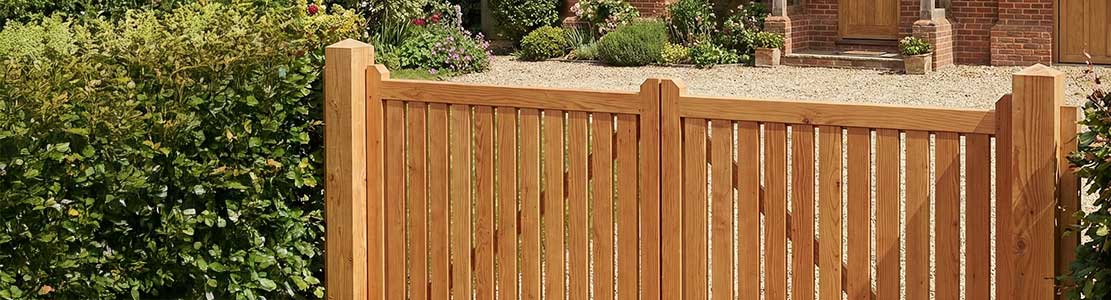 Handcrafted Softwood Driveway Gates |  Buy Driveway Gates Online from UK Timber