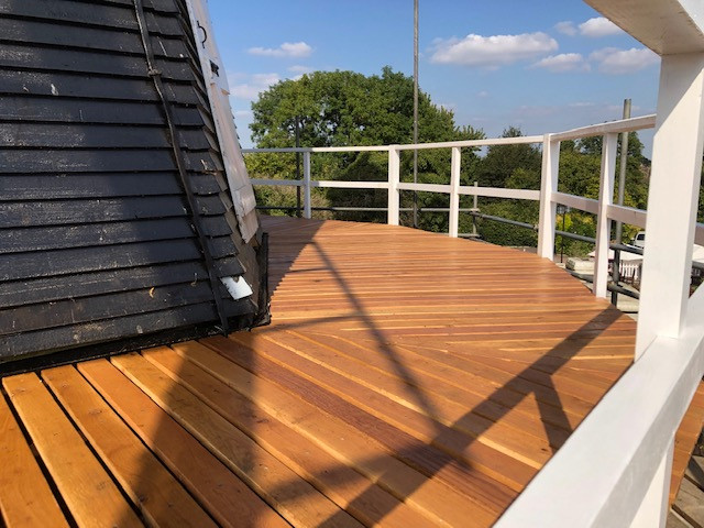 WINDMILL FROM EUROPEAN OAK DECKING & AIR DRIED OAK BEAMS